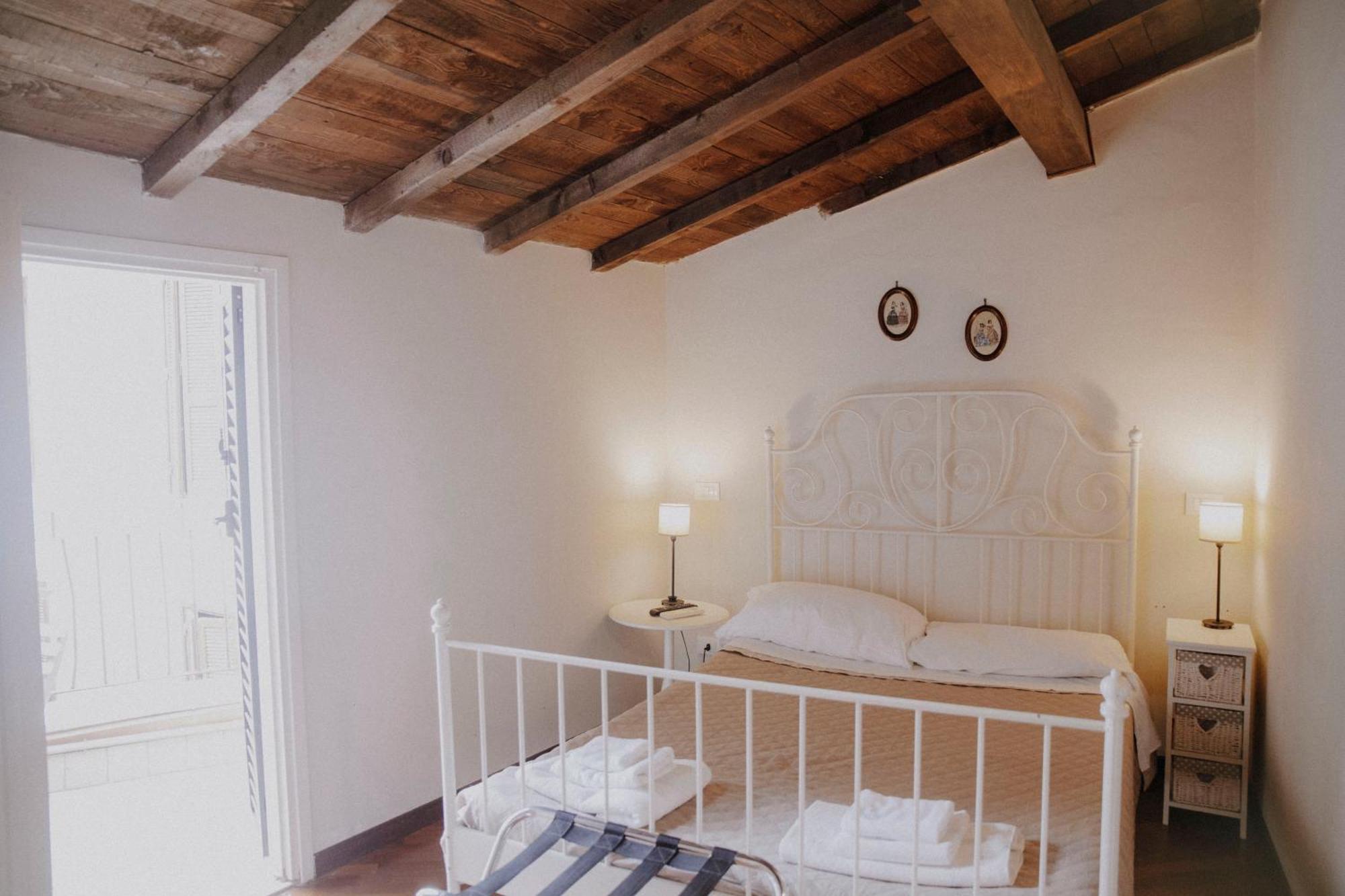B&B Vicolo Vecchio Terracina Esterno foto
